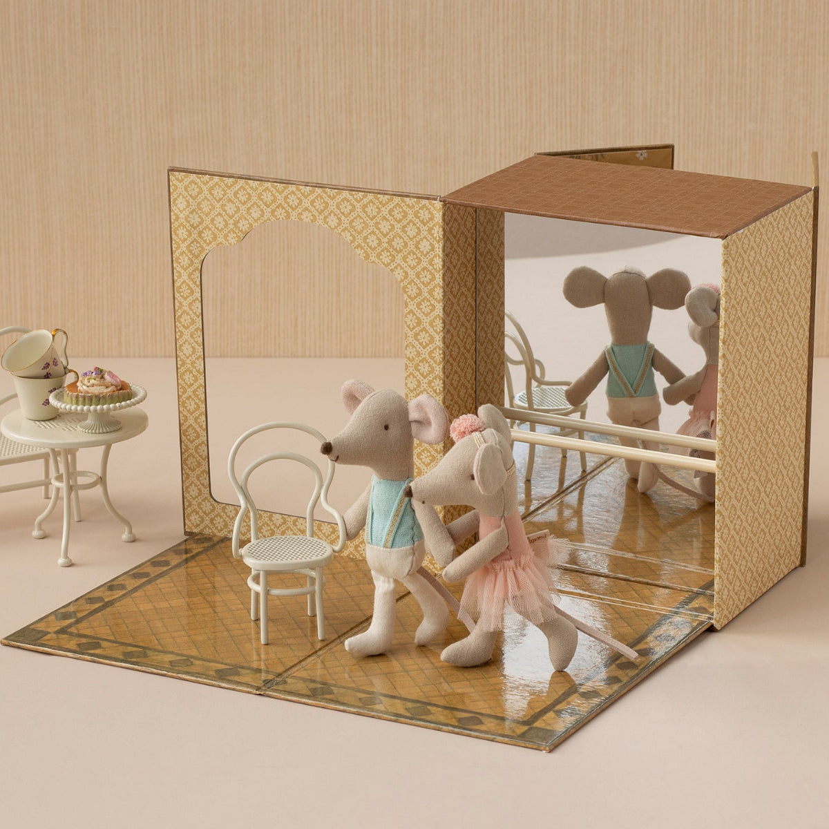 Maileg  Ballet Mice in Dance Studio