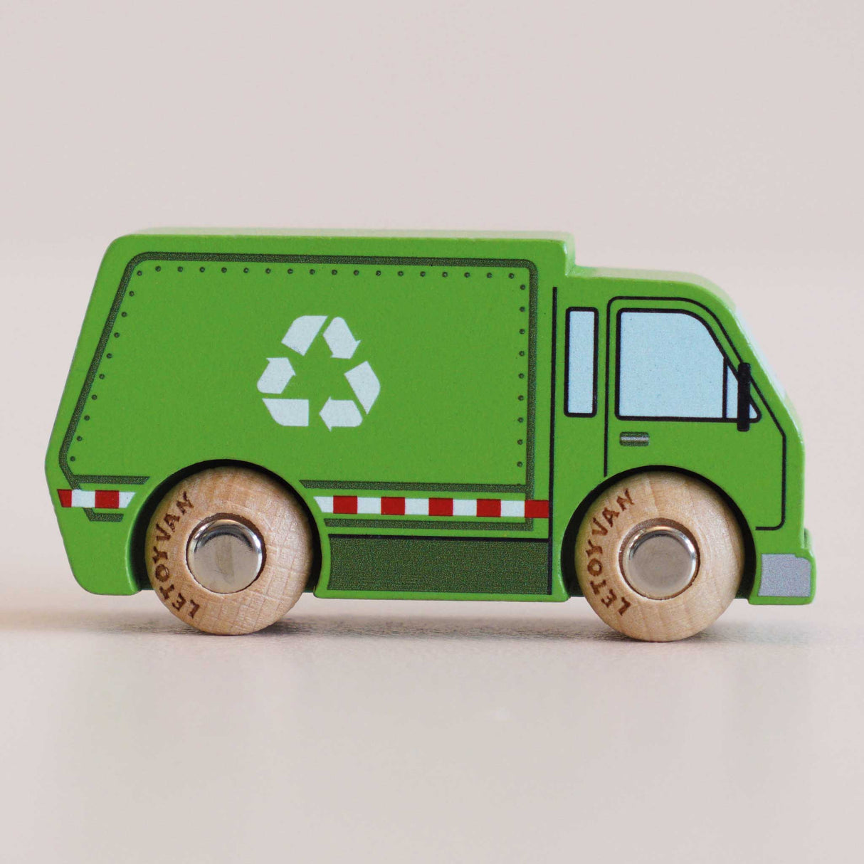 Wooden Matchbox Car, No. 36 GT200 Rudy