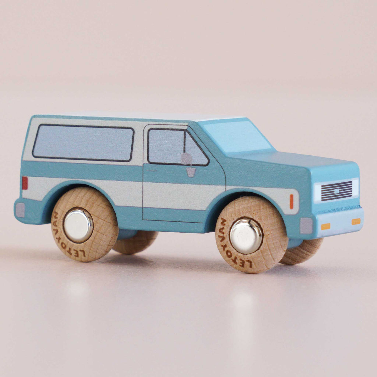 Wooden Matchbox Car, No. 31 GT170 Chuck
