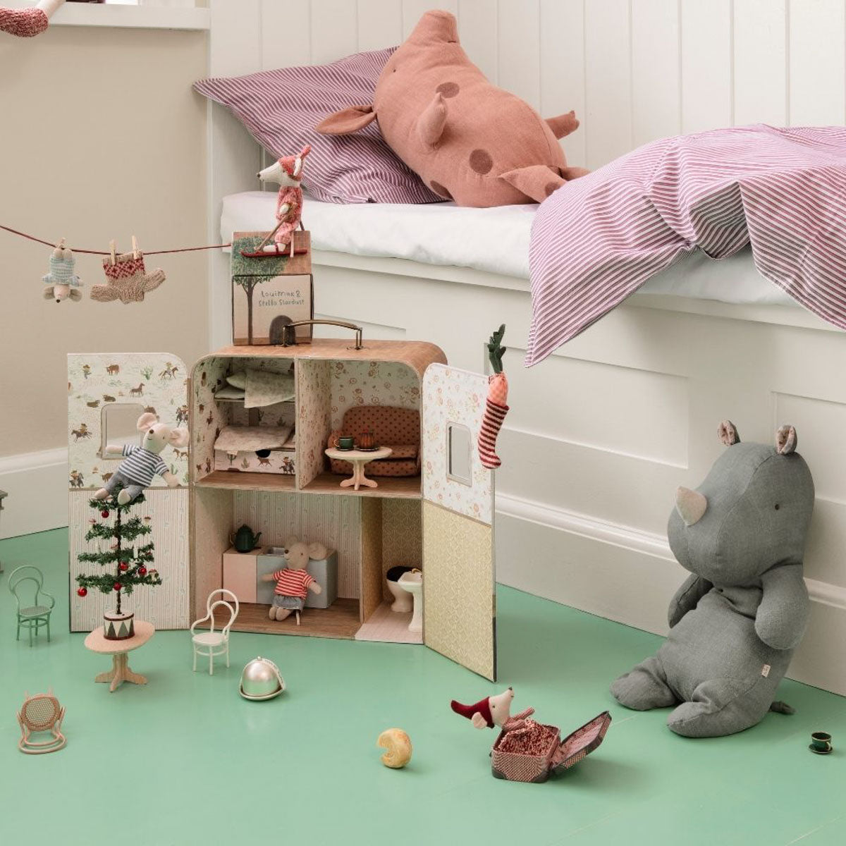 Maileg Mouse Size Sofa Bed, Small,  Dots