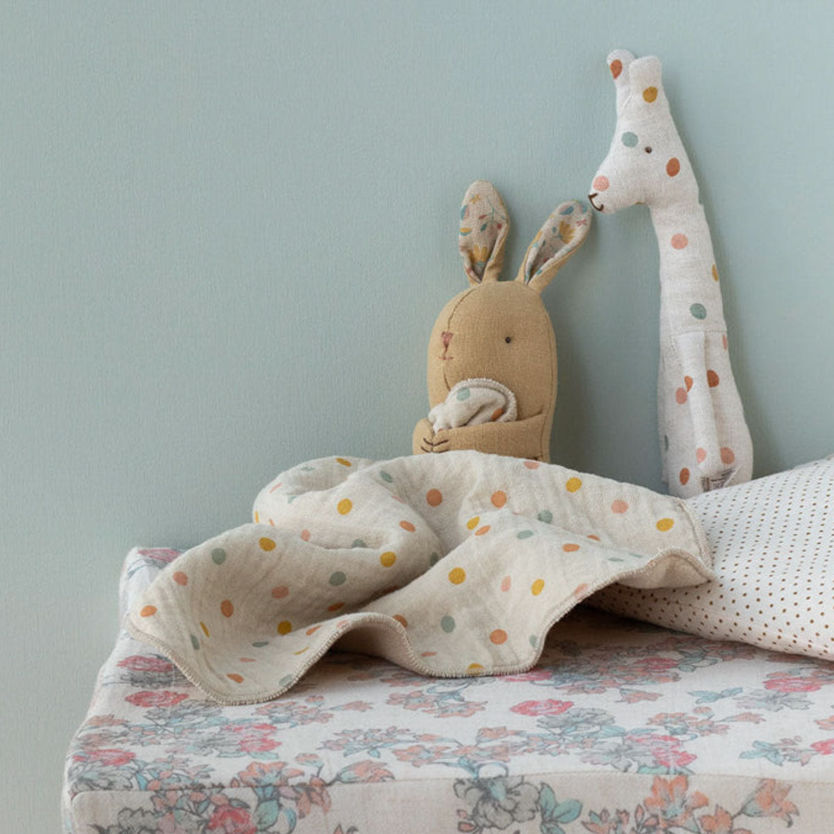 Maileg Lullaby Friends, Mini, Cream Yellow Bunny (Ships in April)