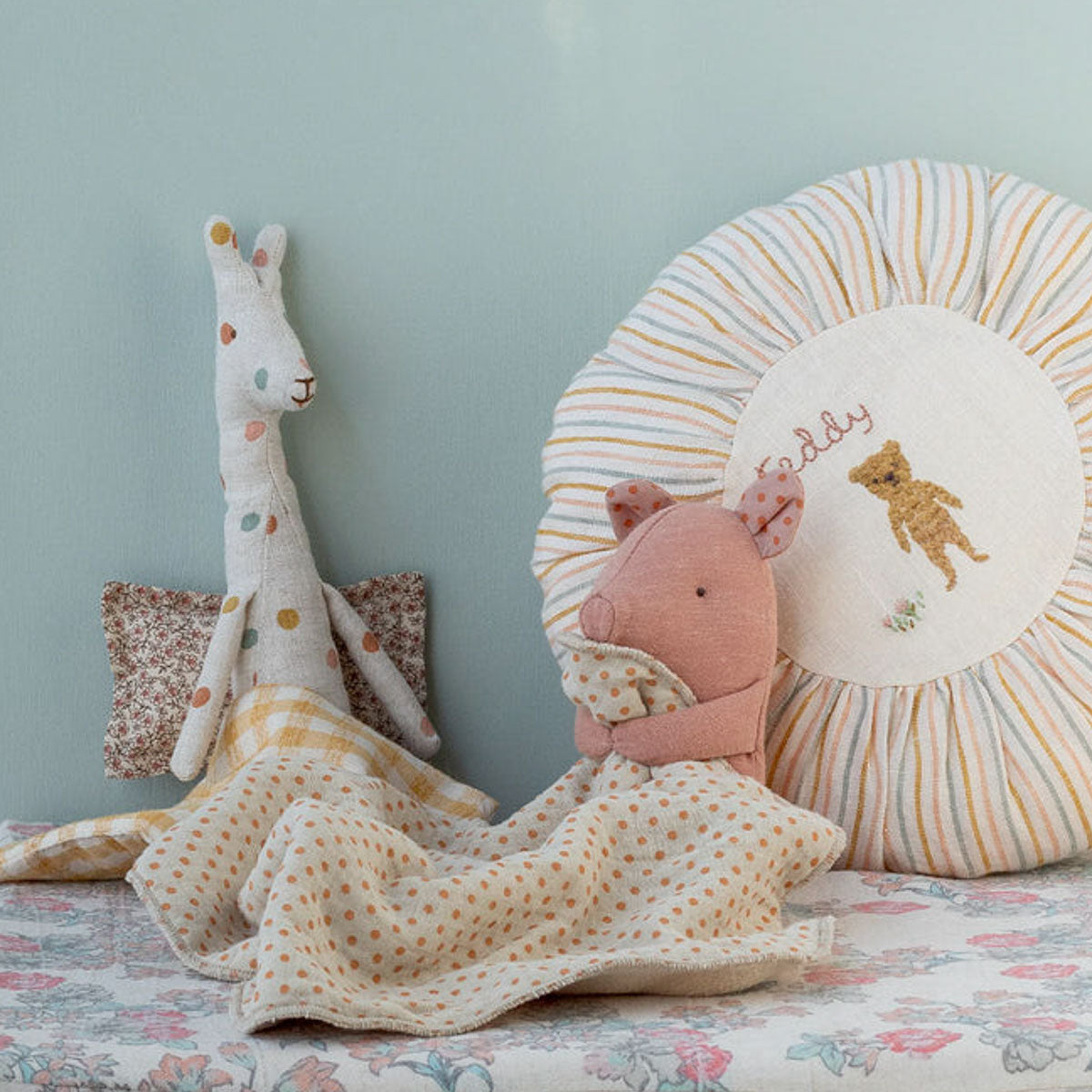 Maileg Lullaby Friends, Mini, Rose Pig (ships in April)