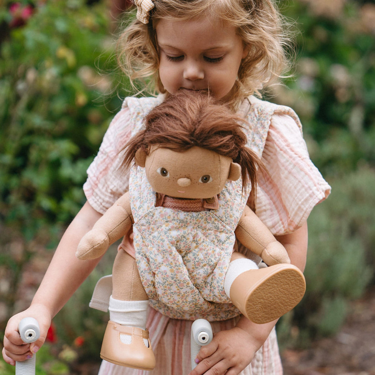 Olli Ella Dinkum Doll Quilted Carrier, Garden Floral