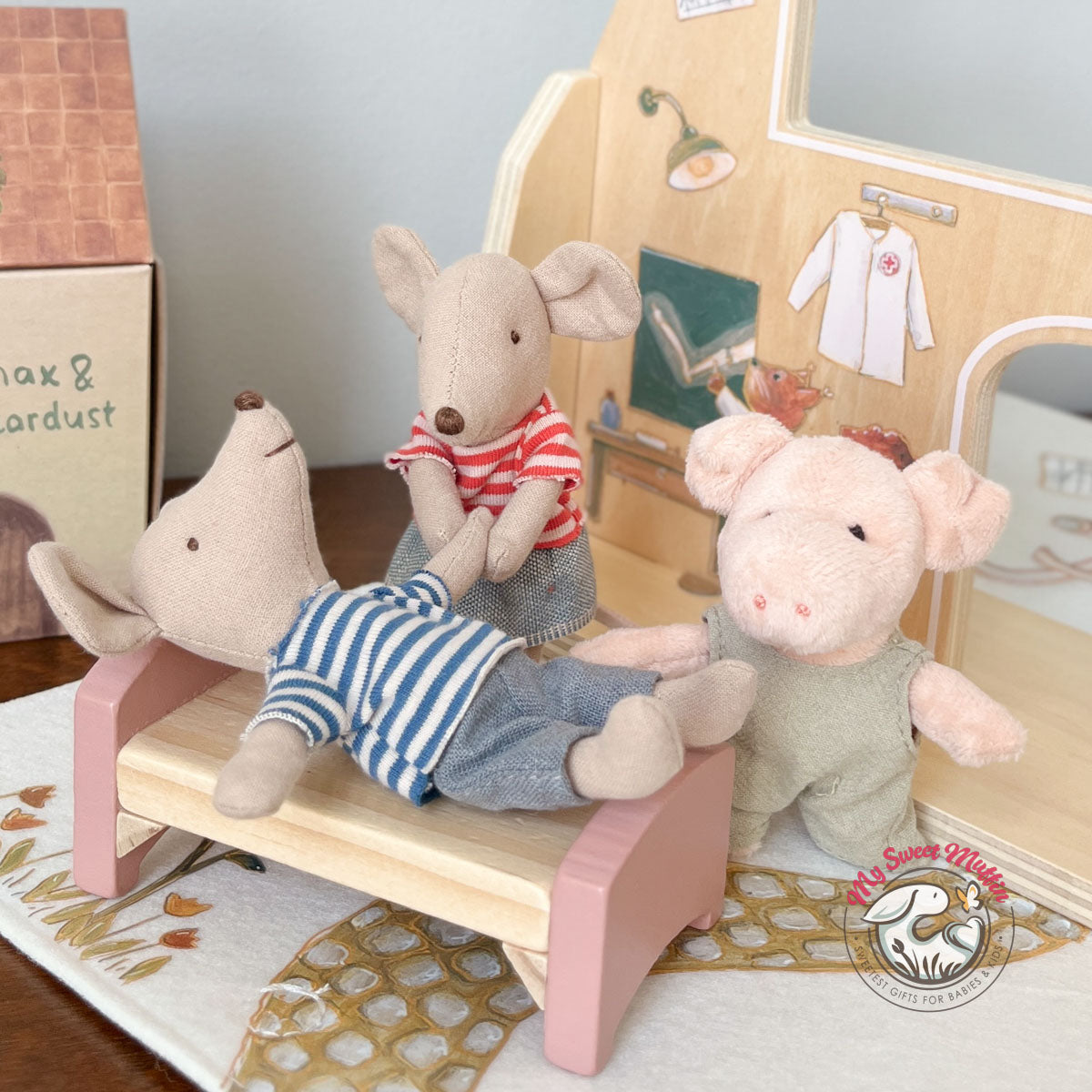 Egmont Bart the Pig miniature