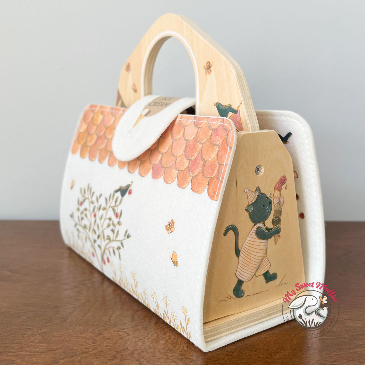 Little Ice Cream Shop of Agatha the Mouse