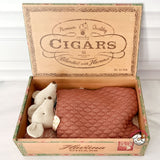 Maileg Grandma and Grandpa Mice in Cigar Box, 2026