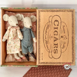 Maileg Grandma and Grandpa Mice in Cigar Box, 2026