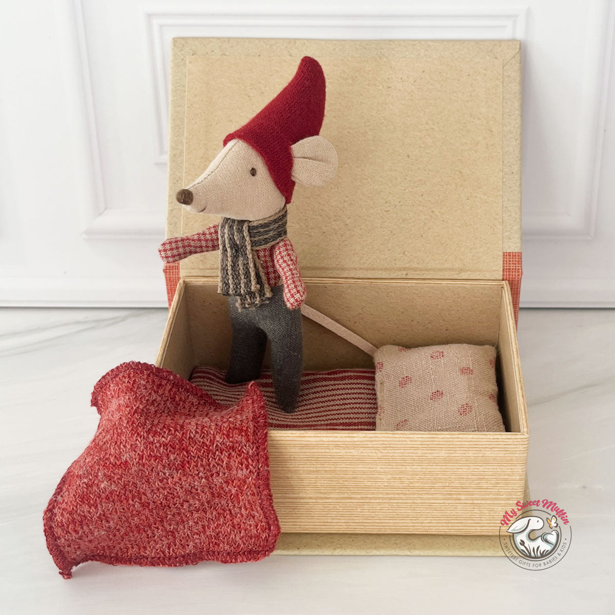 Maileg Christmas Baby Mouse in Book