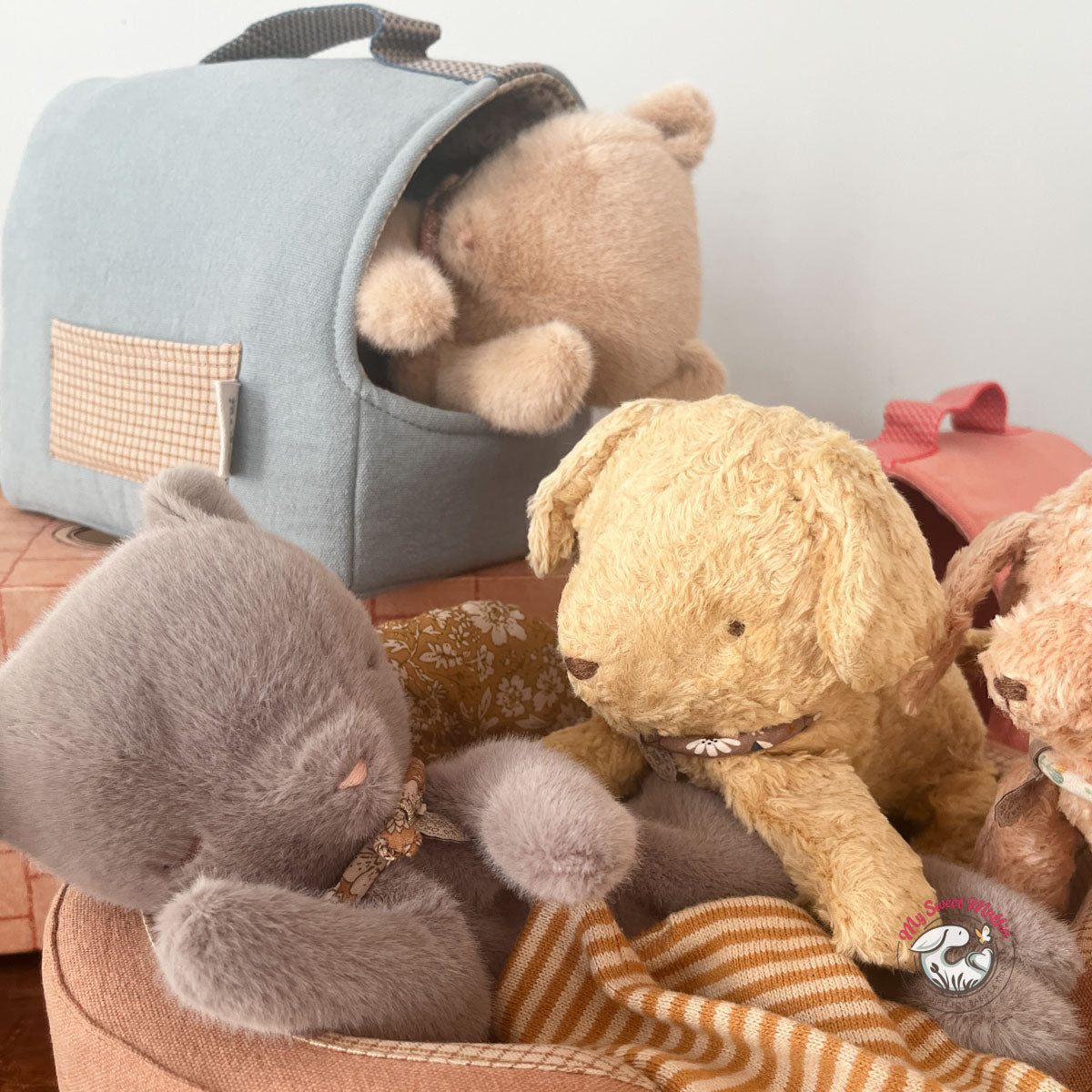 Maileg Pet Carrier, Small