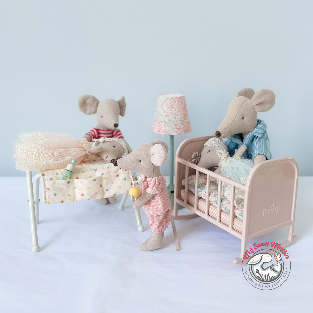 Maileg Doll House Vintage Floor Lamp, Mouse size (Battery NOT included)