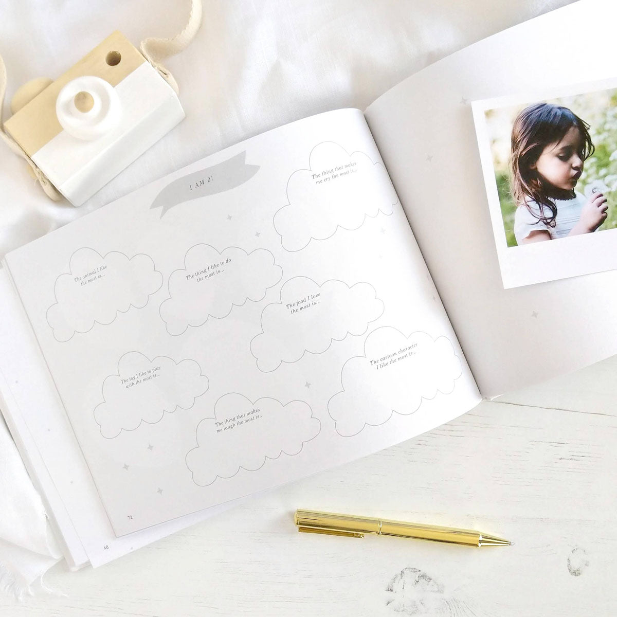 Baby memory book, Rainbows