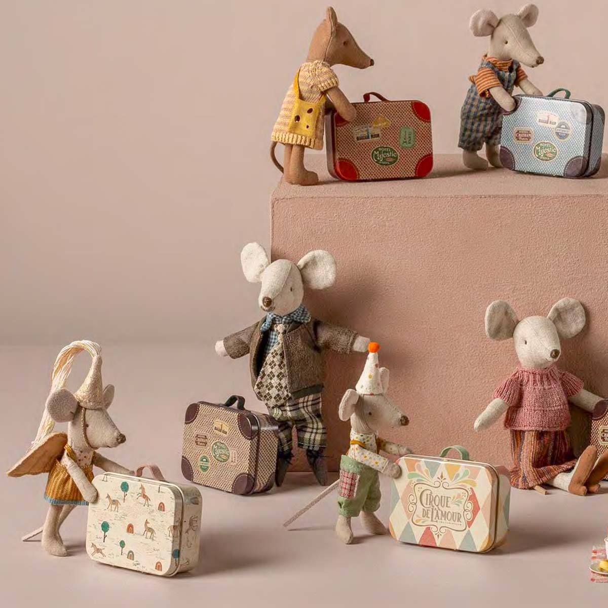 Maileg Clown Clothes in Suitcase for Little Brother Mouse