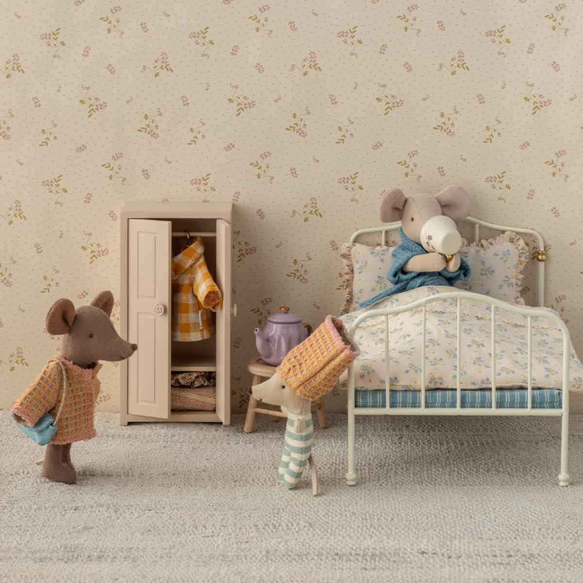 Maileg Mom/Dad Mouse Clothes, 2pcs Suit with  Bag