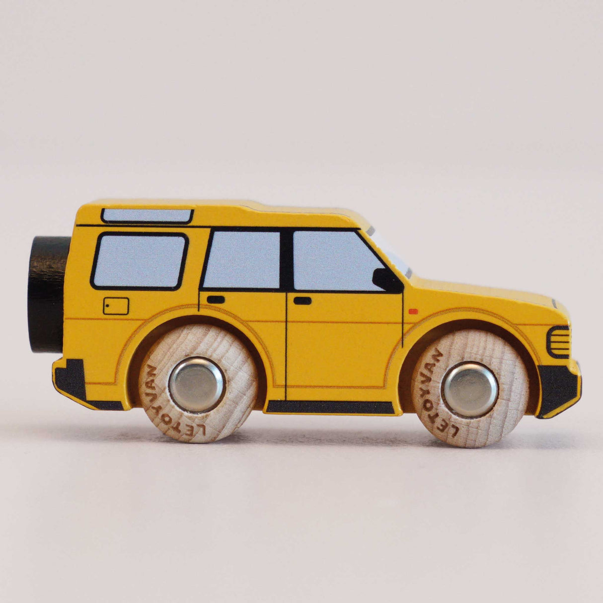 Wooden Matchbox Car, No. 35 GT195 Riley
