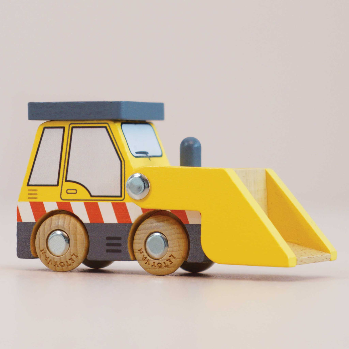 Wooden Matchbox Car, No. 38 GT220 Vince
