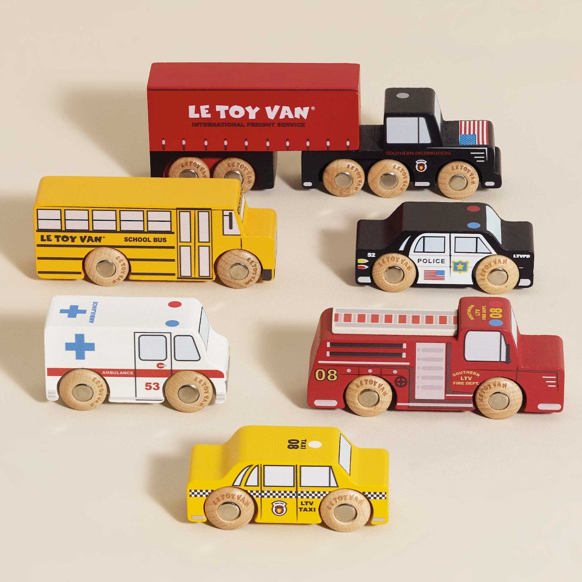 Le Toy Van Wooden American Cars (7pcs)