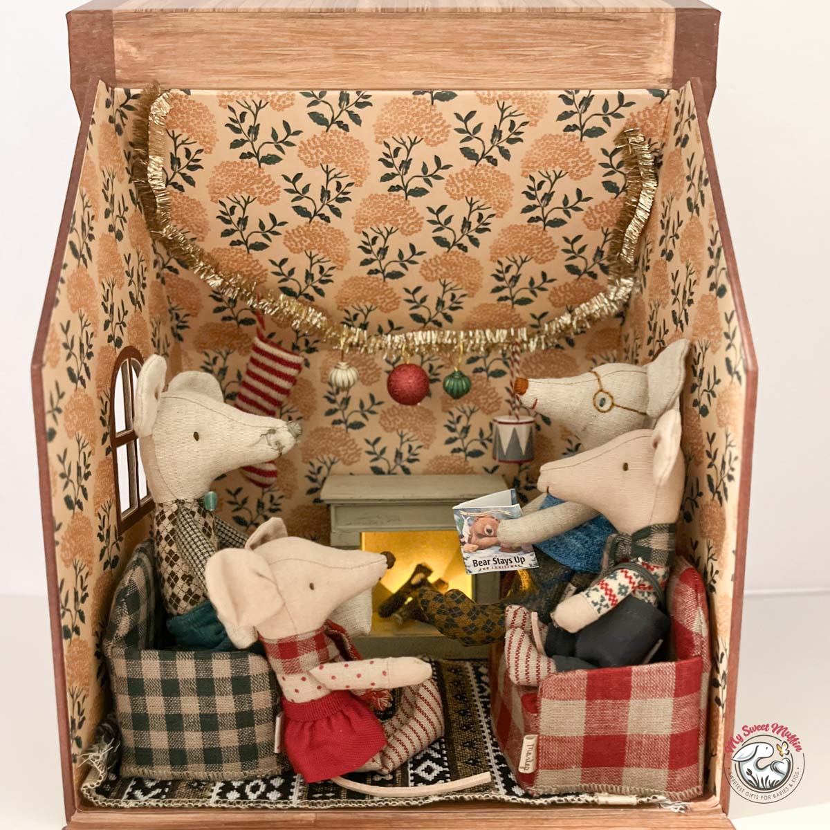 Maileg Doll House Christmas Garland (ships in July)
