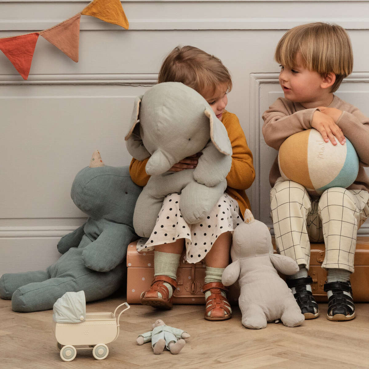 Maileg Safari Friends Large Elephant, Grey