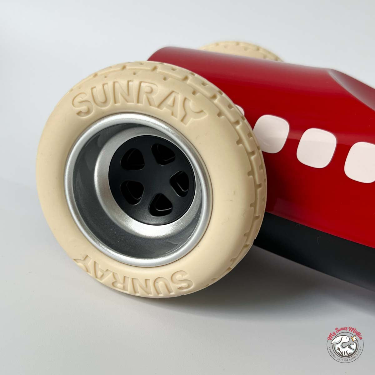 Playforever Egg Roadster Hardy Red – My Sweet Muffin