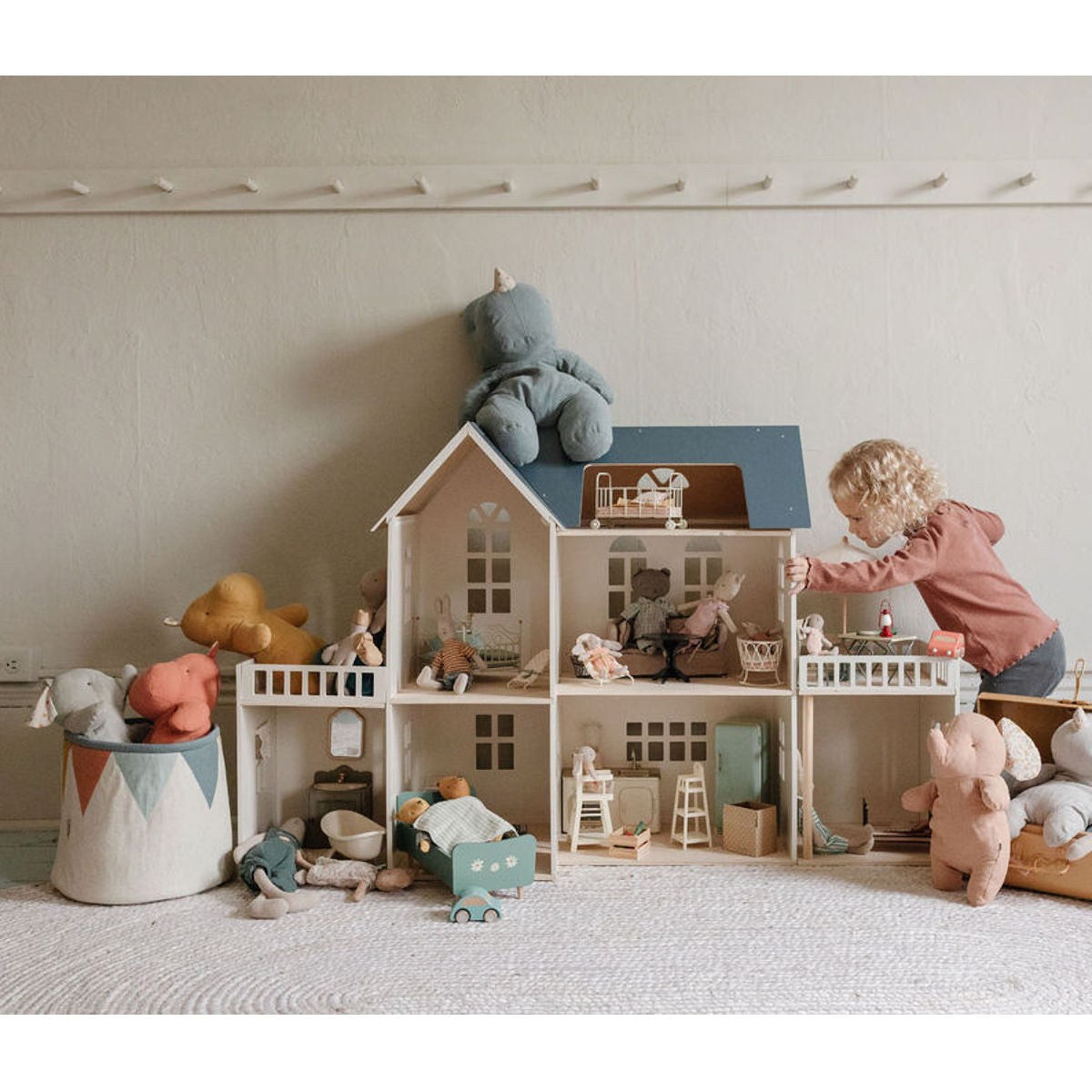 Maileg dolls house outlet