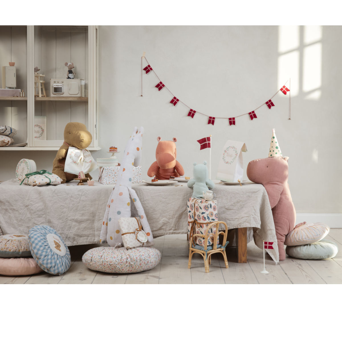 Maileg Small Round Cushion, Mint