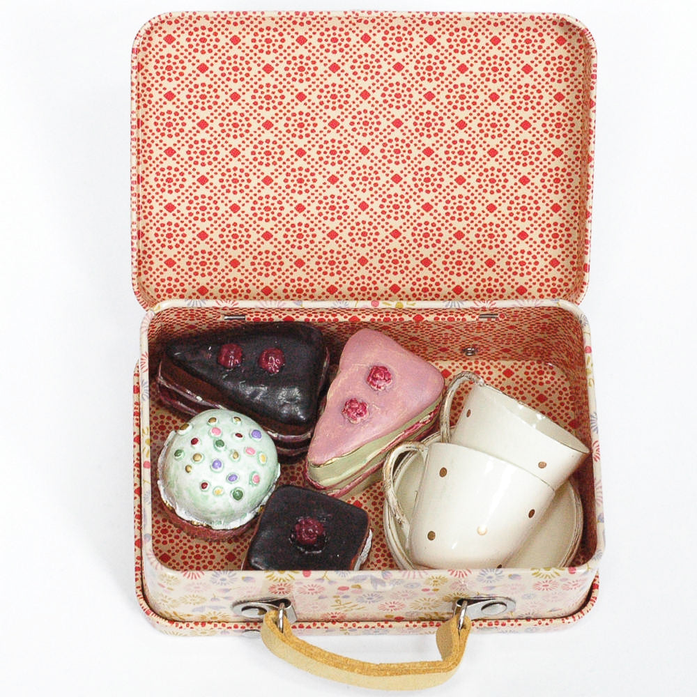 Maileg Suitcase with Tea Sets and Cakes - Final Sale
